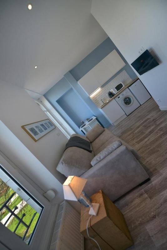 Appartment Les Suites Du Parc Besanzón Habitación foto
